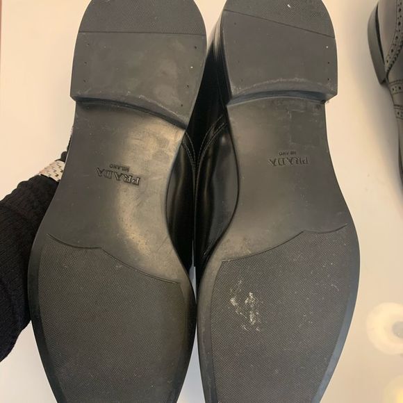 Prada dress shoe. Mens. Size 42. Worn once main image 7